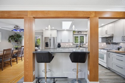 Photo 7 at 944 Tollcross Road, Windsor Park NV, North Vancouver