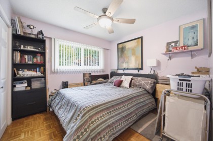 Photo 15 at 944 Tollcross Road, Windsor Park NV, North Vancouver