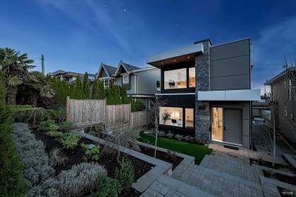 Photo 22 at 1236 Duchess Avenue, Ambleside, West Vancouver