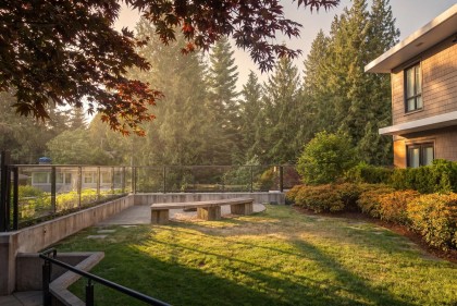 Photo 13 at 218 - 3220 Connaught Crescent, Edgemont, North Vancouver