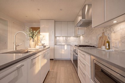 Photo 3 at 218 - 3220 Connaught Crescent, Edgemont, North Vancouver