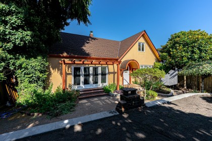 Photo 1 at 4327 Locarno Crescent, Point Grey, Vancouver West