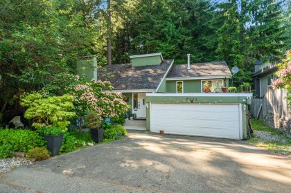 Photo 1 at 5261 Cliffridge Avenue, Canyon Heights NV, North Vancouver