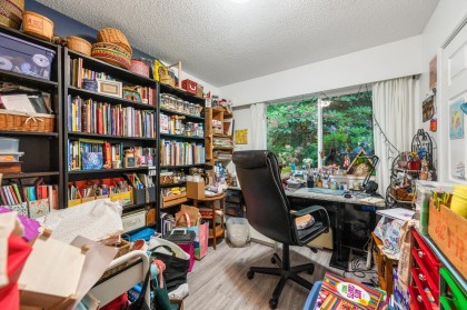 Photo 18 at 5261 Cliffridge Avenue, Canyon Heights NV, North Vancouver