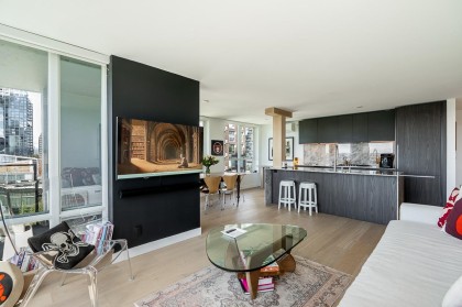 Photo 15 at 1202 - 1495 Richards Street, Yaletown, Vancouver West