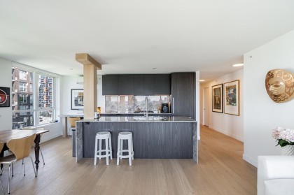 Photo 8 at 1202 - 1495 Richards Street, Yaletown, Vancouver West
