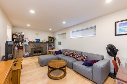 Photo 35 at 2094 Viewlynn Drive, Westlynn, North Vancouver