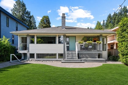 Photo 3 at 6422 Douglas Street, Horseshoe Bay WV, West Vancouver