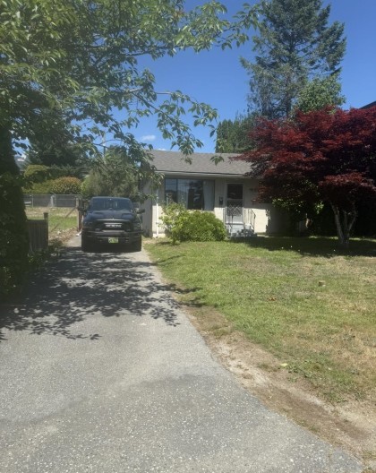 Photo 2 at 446 E 16th Street, Central Lonsdale, North Vancouver