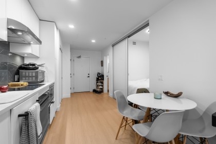 Photo 10 at 317 - 422 E 3rd Street, Lower Lonsdale, North Vancouver