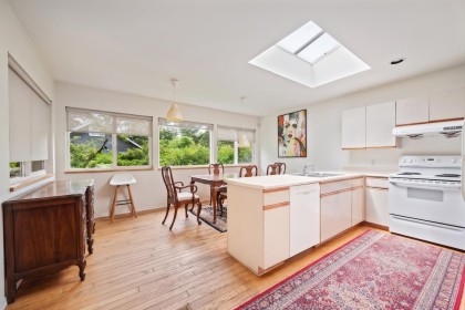 Photo 6 at 3079 Crown Street, Point Grey, Vancouver West