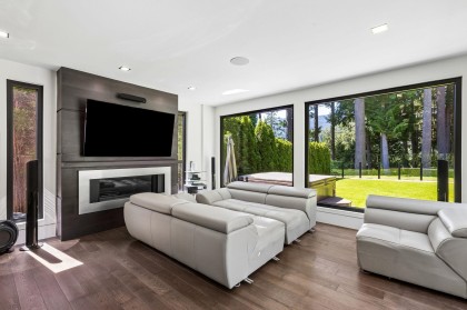 Photo 7 at 4577 Capilano Road, Canyon Heights NV, North Vancouver