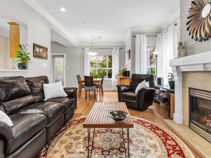 Photo 4 at 32 - 2688 Mountain Highway, Westlynn, North Vancouver