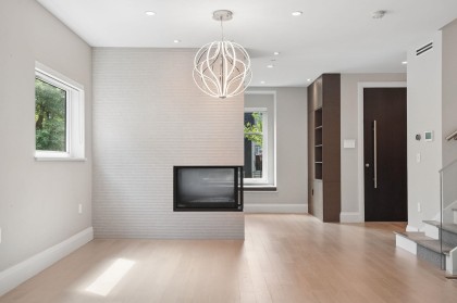 Photo 9 at 4481 W 15th Avenue, Point Grey, Vancouver West