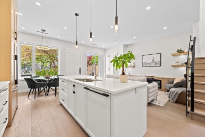 Photo 6 at 1 - 8578 Cartier Street, Marpole, Vancouver West