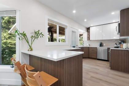 Photo 9 at 3581 Bluebonnet Road, Edgemont, North Vancouver