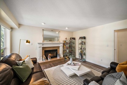 Photo 12 at 455 W 26th Avenue, Cambie, Vancouver West