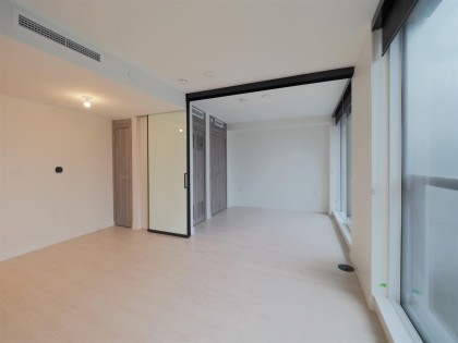 Photo 5 at 801 - 1768 Cook Street, False Creek, Vancouver West