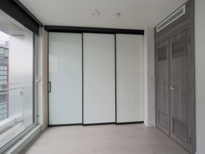 Photo 9 at 801 - 1768 Cook Street, False Creek, Vancouver West