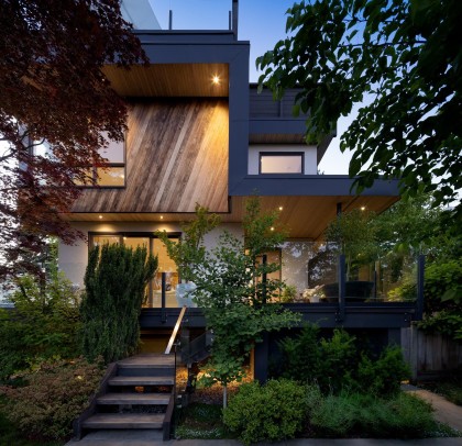 Photo 1 at 452 E 4th Street, Lower Lonsdale, North Vancouver