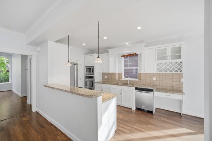 Photo 12 at 2411 George Street, Pemberton Heights, North Vancouver