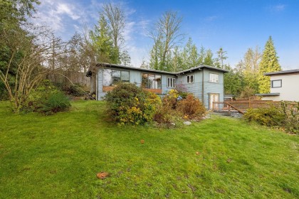 Photo 12 at 873 Baycrest Drive, Dollarton, North Vancouver