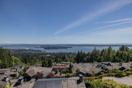 Photo 13 at PH2 - 2200 Chippendale Road, Whitby Estates, West Vancouver