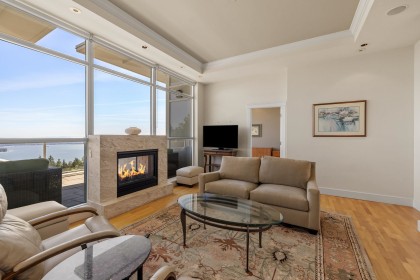 Photo 15 at PH2 - 2200 Chippendale Road, Whitby Estates, West Vancouver