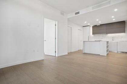 Photo 8 at 608 - 8415 Granville Street, S.W. Marine, Vancouver West