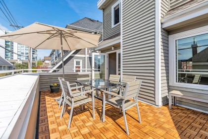 Photo 19 at 304 - 223 E Keith Road, Lower Lonsdale, North Vancouver