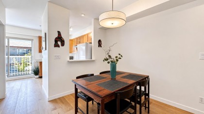 Photo 8 at 13 - 915 Tobruck Avenue, Mosquito Creek, North Vancouver