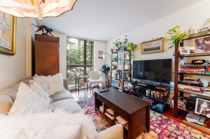 Photo 2 at 304 - 1295 Richards Street, Vancouver West