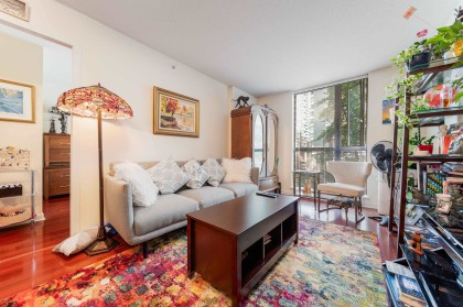 Photo 3 at 304 - 1295 Richards Street, Vancouver West