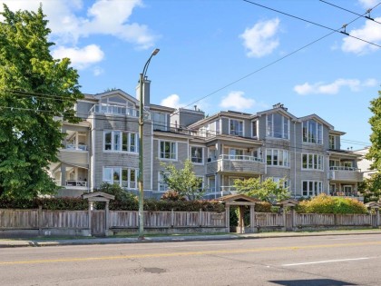 Photo 23 at 201 - 3220 W 4th Avenue, Kitsilano, Vancouver West