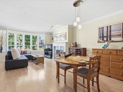 Photo 7 at 201 - 3220 W 4th Avenue, Kitsilano, Vancouver West