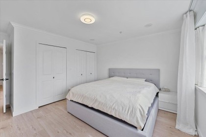 Photo 25 at 817 W 60th Avenue, Marpole, Vancouver West