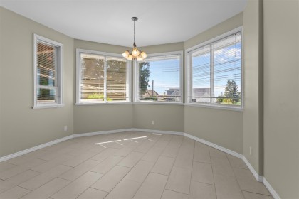 Photo 16 at 186 E Braemar Road, Upper Lonsdale, North Vancouver