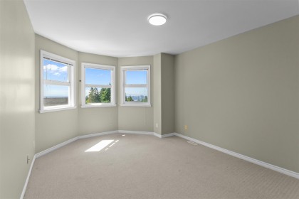 Photo 8 at 186 E Braemar Road, Upper Lonsdale, North Vancouver
