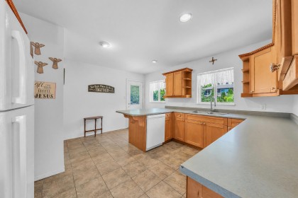 Photo 16 at 468 Saville Crescent, Upper Delbrook, North Vancouver