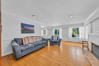 Photo 22 at 468 Saville Crescent, Upper Delbrook, North Vancouver