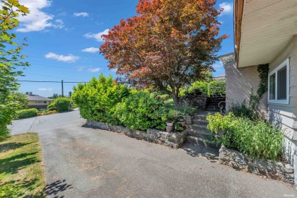 Photo 36 at 468 Saville Crescent, Upper Delbrook, North Vancouver