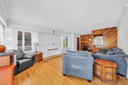 Photo 20 at 468 Saville Crescent, Upper Delbrook, North Vancouver