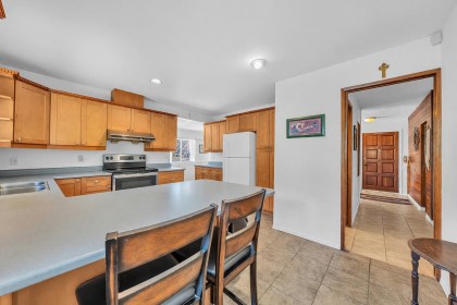 Photo 14 at 468 Saville Crescent, Upper Delbrook, North Vancouver