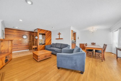 Photo 21 at 468 Saville Crescent, Upper Delbrook, North Vancouver