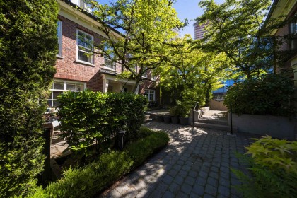 Photo 5 at 23 - 5812 Tisdall Street, Vancouver West