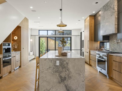 Photo 4 at 2 - 3768 W 2nd Avenue, Point Grey, Vancouver West