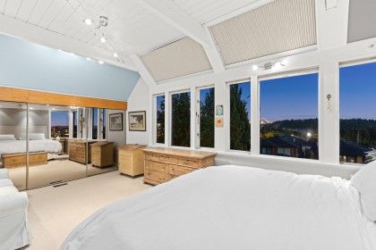 Photo 20 at 1104 Esquimalt Avenue, Ambleside, West Vancouver