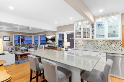 Photo 10 at 1104 Esquimalt Avenue, Ambleside, West Vancouver