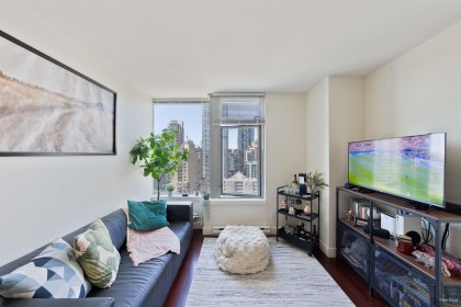 Photo 7 at 2204 - 1255 Seymour Street, Downtown VW, Vancouver West
