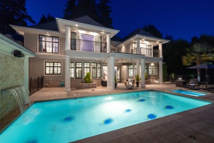 Photo 3 at 2912 Mathers Avenue, Altamont, West Vancouver